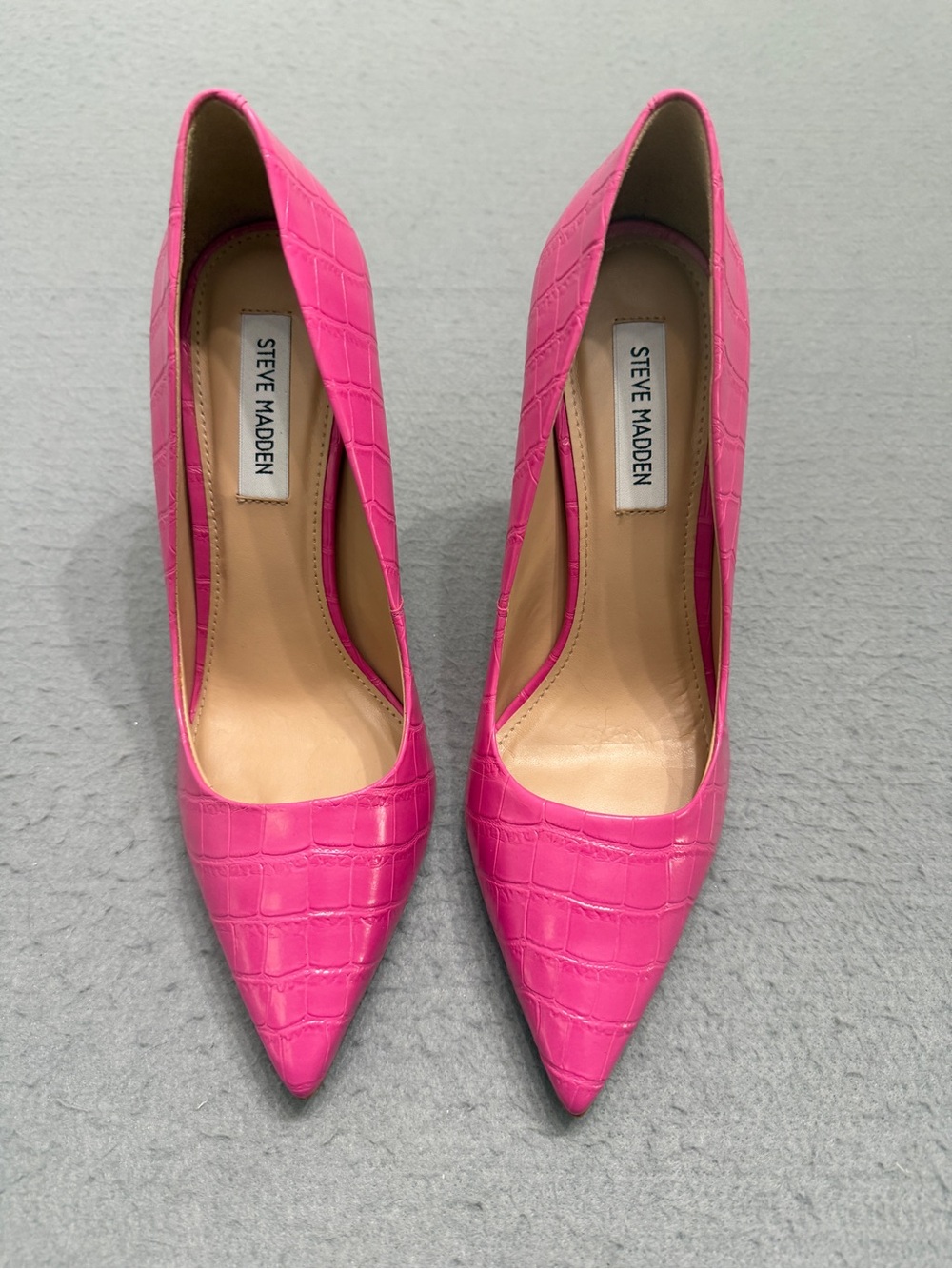 Women's Steve Madden Hot Pink Croc Embossed Pointed Toe Heels Size 10M